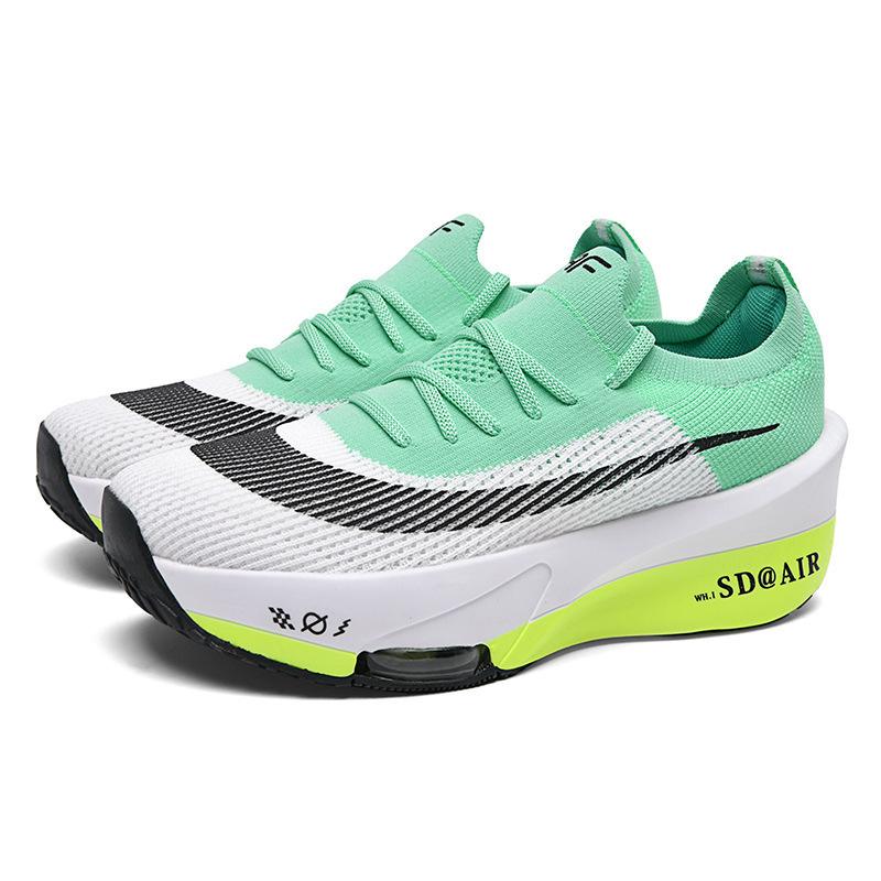 New marathon running shoes racing carbon board running shoes student body test sneakers 33
New marathon running shoes racing carbon board running shoes student body test sneakers 33