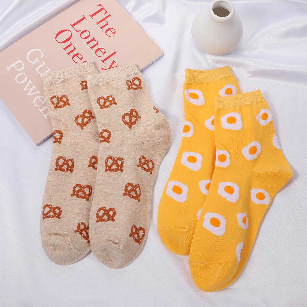 Simple Wild Autumn Carrot Korean Omelette Women Socks Cotton Tube Socks Cartoon Socks black
Simple Wild Autumn Carrot Korean Omelette Women Socks Cotton Tube Socks Cartoon Socks black