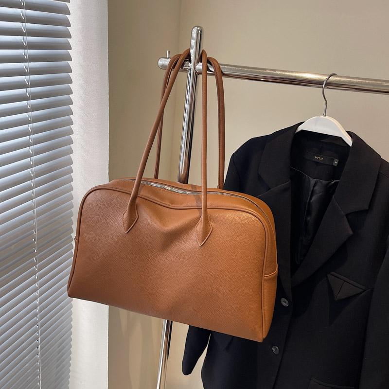 Large Capacity Shoulder Bags Business Commute Tote 2025 High Quality Bags for Women Zipper Pu Women s Handbags Travel Bag 50cm)) коричневый
Large Capacity Shoulder Bags Business Commute Tote 2025 High Quality Bags for Women Zipper Pu Women s Handbags Travel Bag 50cm)) коричневый