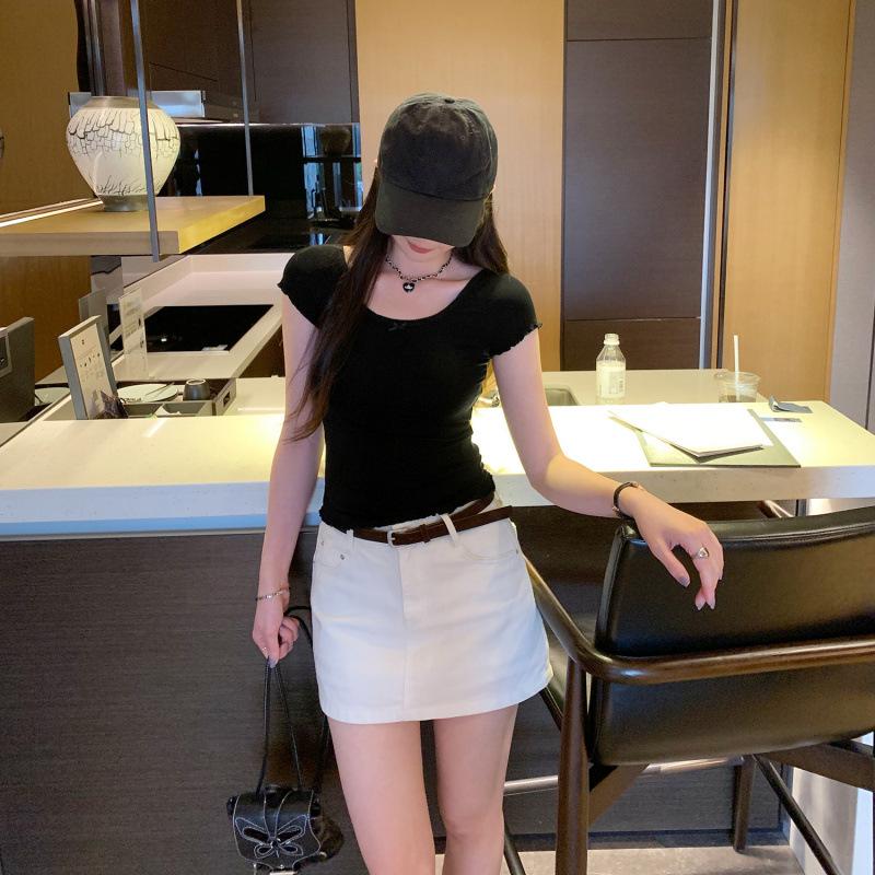 Women s Yellow Ruffled Short Sleeve U-Neck T-Shirt with Bow Detail S чорний
Women s Yellow Ruffled Short Sleeve U-Neck T-Shirt with Bow Detail S чорний