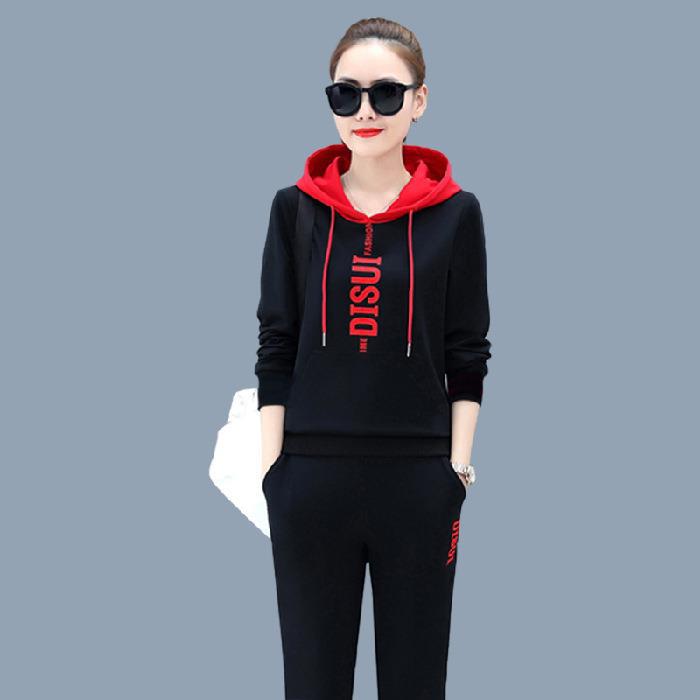 Модний повсякденний спортивний костюм для жінок великого розміру на зиму та осінь. Вільні штани з довгими рукавами та капюшоном для комплекту з двох предметів. XXXL чорний
Модний повсякденний спортивний костюм для жінок великого розміру на зиму та осінь. Вільні штани з довгими рукавами та капюшоном для комплекту з двох предметів. XXXL чорний