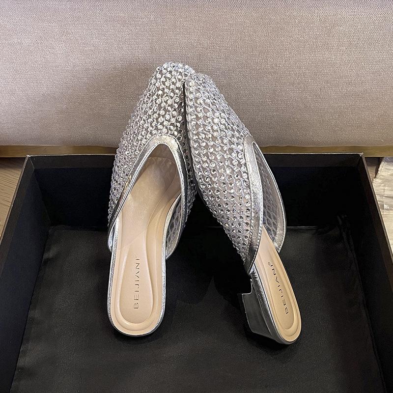 Сказочный ветер прозрачные стразы полые полушлепанцы женские толстый каблук низкий каблук сумка голова сандалии летняя одежда юбка 40
Сказочный ветер прозрачные стразы полые полушлепанцы женские толстый каблук низкий каблук сумка голова сандалии летняя одежда юбка 40