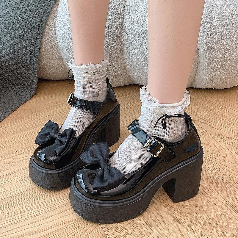 2025 summer new bow thick heel style small leather shoes platform temperament fashion round head Mary Jane single shoes 35
2025 summer new bow thick heel style small leather shoes platform temperament fashion round head Mary Jane single shoes 35