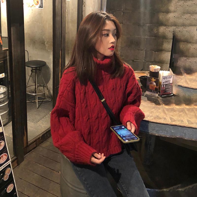 Women s Burgundy Loose Cable Knit Turtleneck Sweater - Autumn/Winter Cozy Style S
Women s Burgundy Loose Cable Knit Turtleneck Sweater - Autumn/Winter Cozy Style S