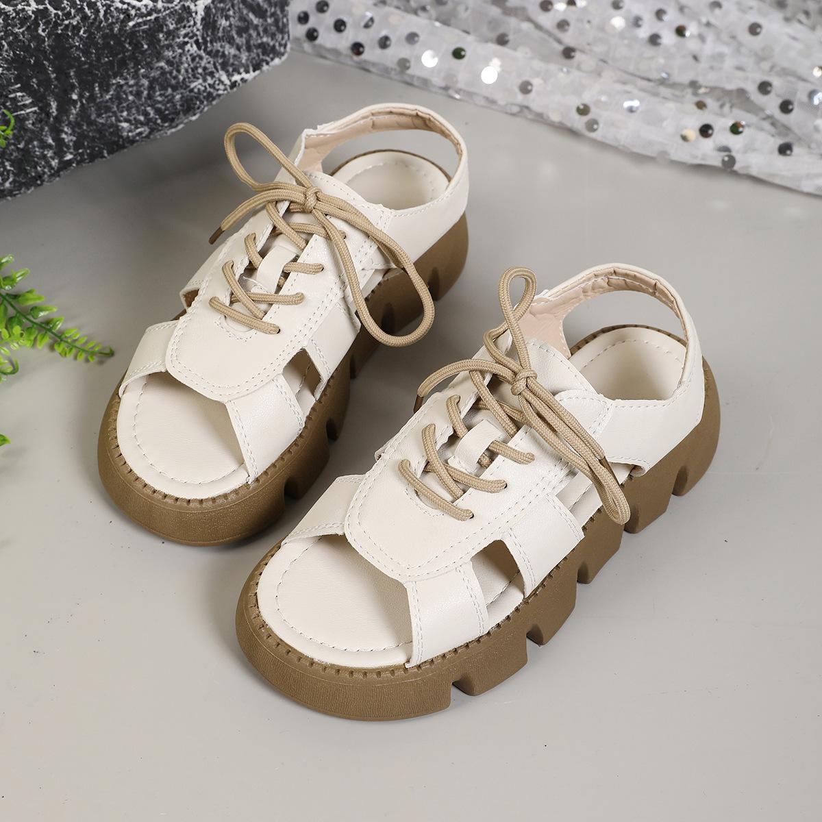 Женские летние сандалии на шнуровке на платформе-маффине, новинка 2025 года, ретро, полые, дышащие, с открытым носком, на мягкой подошве, пляжная обувь 35