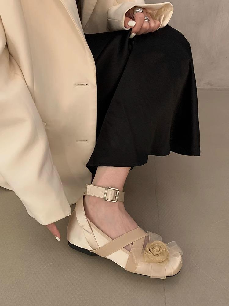 Модная женская обувь во французском стиле 2025весна Новые туфли-лодочки с круглым носком Модная универсальная обувь Мэри Джейн Простая нескользящая женская повседневная обувь 35
Модная женская обувь во французском стиле 2025весна Новые туфли-лодочки с круглым носком Модная универсальная обувь Мэри Джейн Простая нескользящая женская повседневная обувь 35