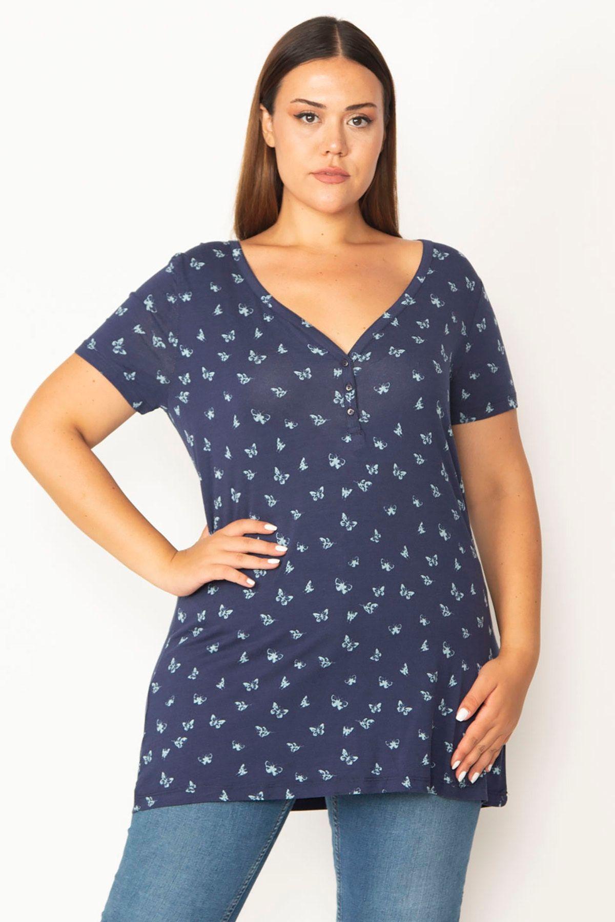 Women s Big Size Blouse Plus Size Navy Blue Front Button V-Neck Butterfly Patterned Blouse XL
Women s Big Size Blouse Plus Size Navy Blue Front Button V-Neck Butterfly Patterned Blouse XL
