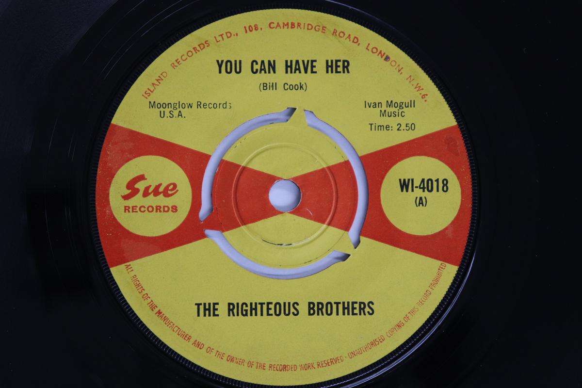 7-дюймовая пластинка RIGHTEOUS BROTHERS - You Can Have Her / Justine WI4018 Sue Records 1965 UK Соул/Фанк Б/У
7-дюймовая пластинка RIGHTEOUS BROTHERS - You Can Have Her / Justine WI4018 Sue Records 1965 UK Соул/Фанк Б/У
