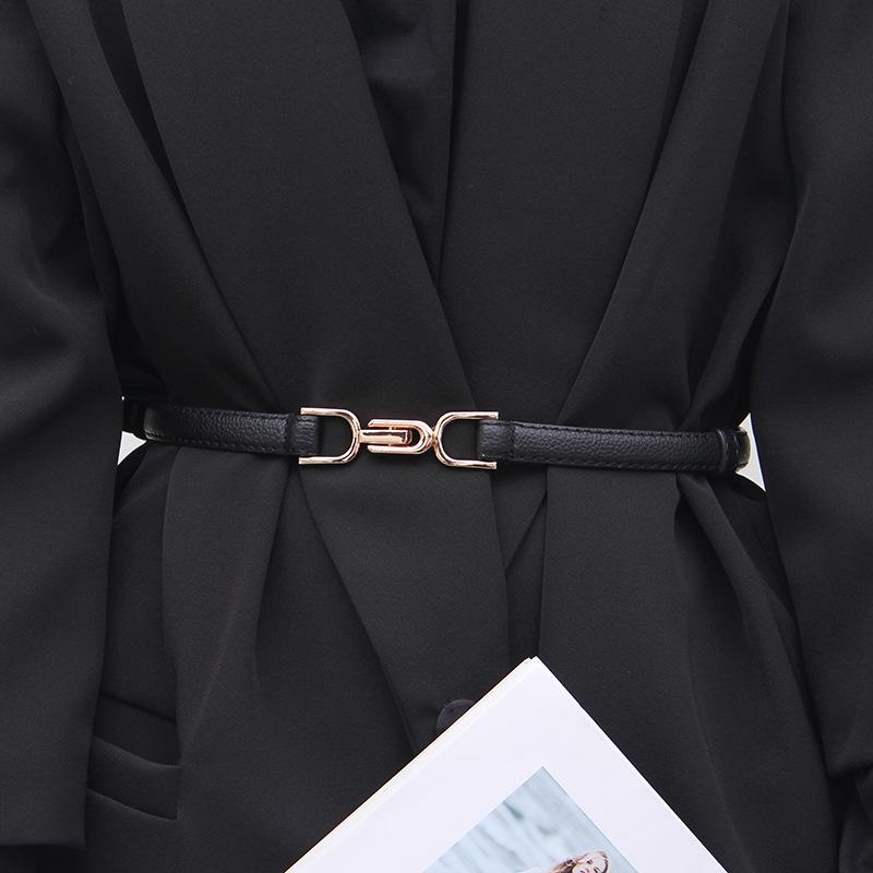 Women s Double Buckle Adjustable Decorative Leather Waist Belt for Skirt or Sweater, Korean Style.
Women s Double Buckle Adjustable Decorative Leather Waist Belt for Skirt or Sweater, Korean Style.