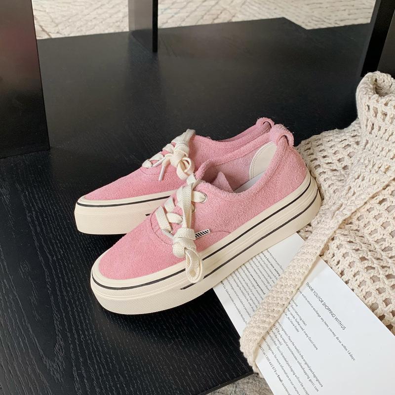 New leather soft cow velvet round head lace-up casual style thick-soled lace-up board shoes women 40 розовый
New leather soft cow velvet round head lace-up casual style thick-soled lace-up board shoes women 40 розовый