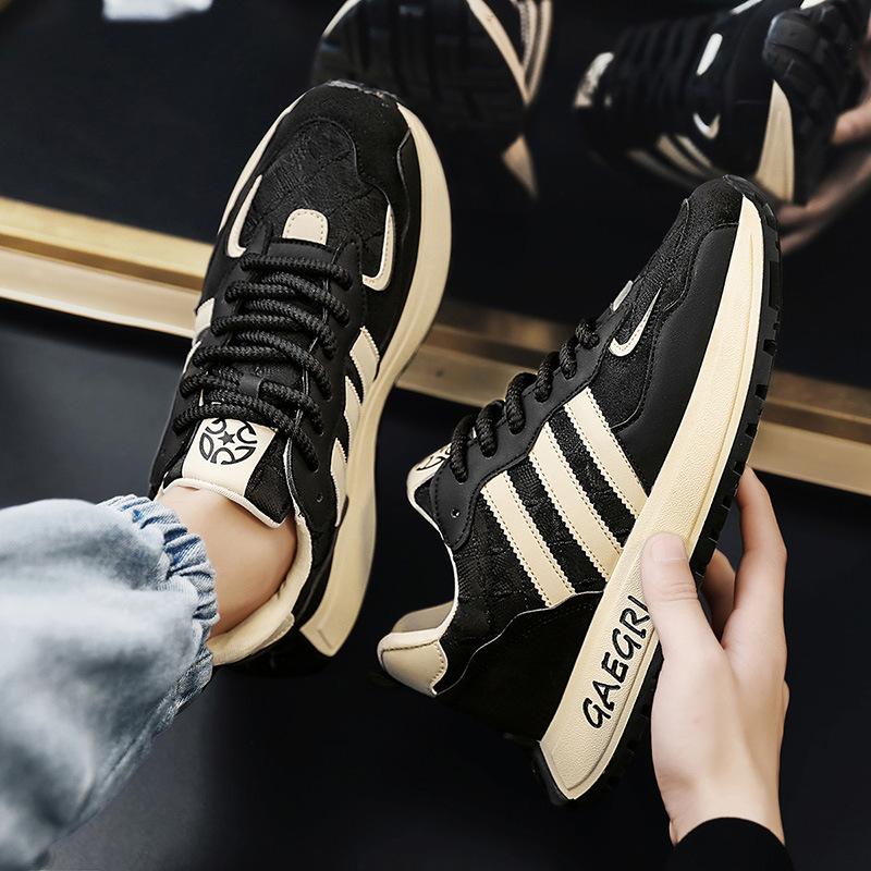 Thick-soled dad Forrest Gump shoes men s explosion 2025 new Korean Internet celebrity version of the same casual running dirt-resistant sports shoes 44 чорний
Thick-soled dad Forrest Gump shoes men s explosion 2025 new Korean Internet celebrity version of the same casual running dirt-resistant sports shoes 44 чорний