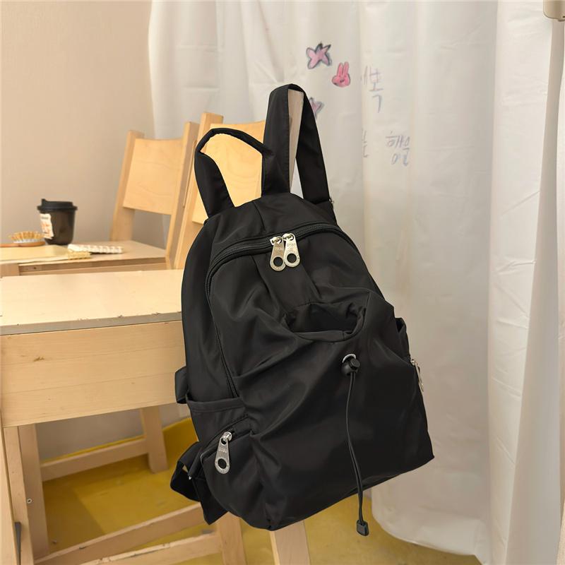 Drawstring Backpack Women s Nylon Large Capacity Commuter Travel Backpack Lightweight Student Schoolbag чёрный
Drawstring Backpack Women s Nylon Large Capacity Commuter Travel Backpack Lightweight Student Schoolbag чёрный
