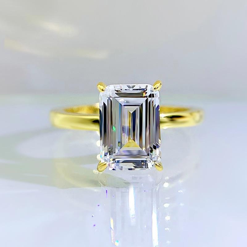 Xiancan Jewelry 2023 Emerald-Cut Simulated Diamond Ring in S925 Silver (7x10mm) Size 5
Xiancan Jewelry 2023 Emerald-Cut Simulated Diamond Ring in S925 Silver (7x10mm) Size 5