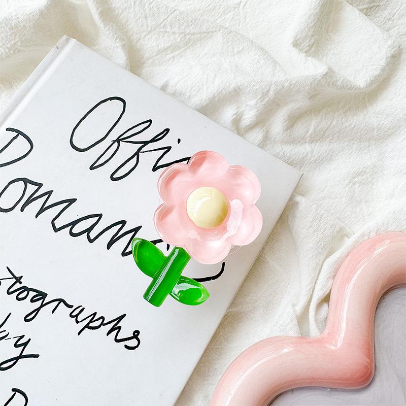 Japanese Small Fresh Wind Mobile Phone Airbag Bracket Tulip Flower Retractable Back Sticker Portable Niche Carry
Japanese Small Fresh Wind Mobile Phone Airbag Bracket Tulip Flower Retractable Back Sticker Portable Niche Carry