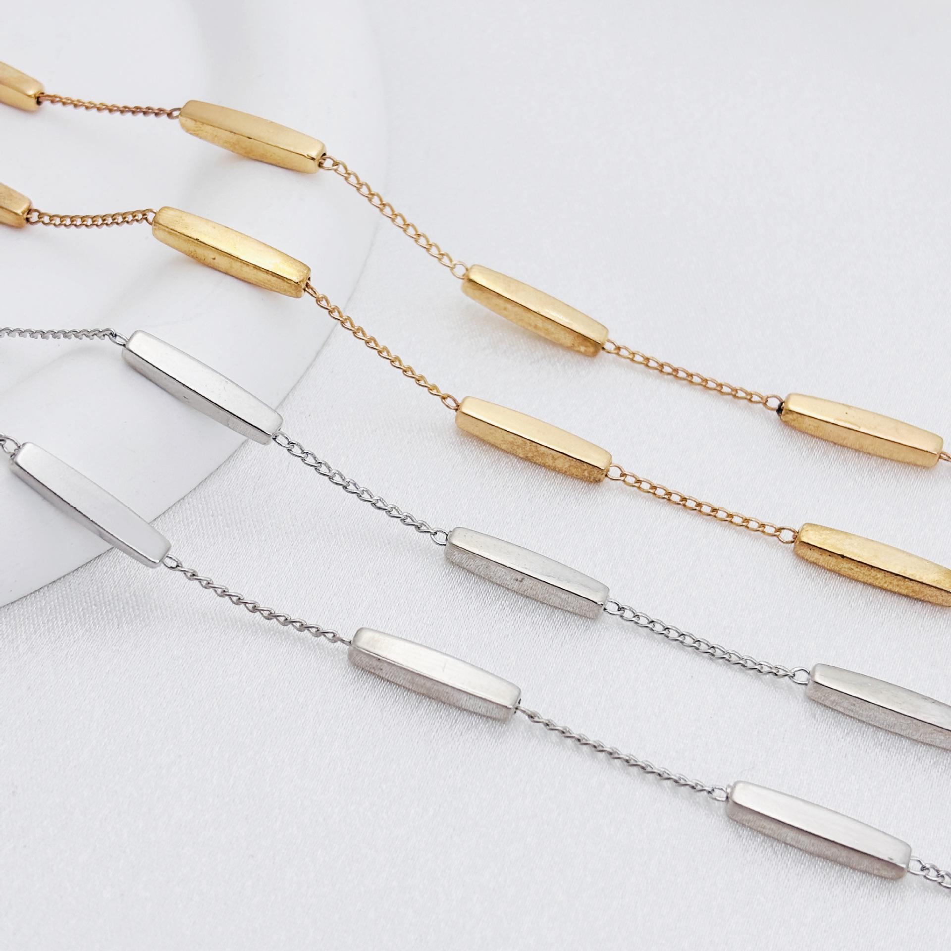 DIY Pure Copper 2cm Flat Chain with Geometric Design for Bracelets, Headdress Tassels & Jewelry Accessories. 3.5*12mm
DIY Pure Copper 2cm Flat Chain with Geometric Design for Bracelets, Headdress Tassels & Jewelry Accessories. 3.5*12mm