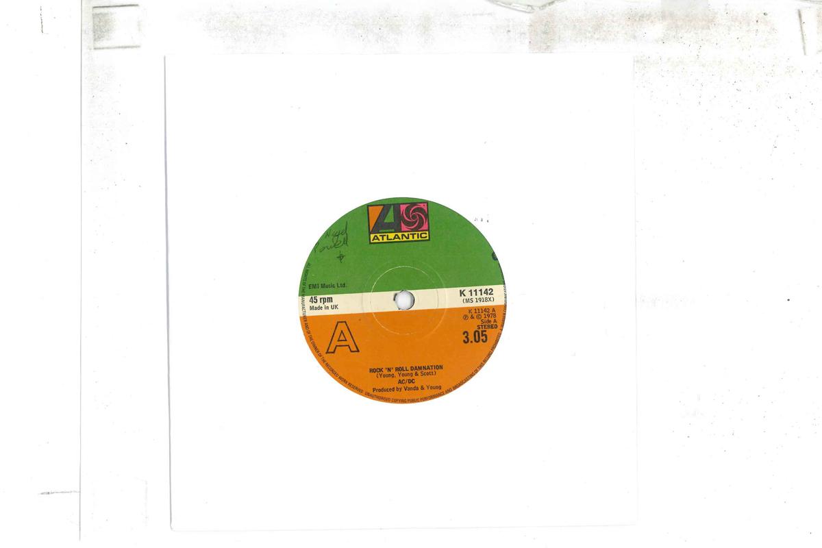 7inch Record AC/DC - Rock n Roll Damnation / Sin City K11142 ATLANTIC 1978 UK Rock Used
7inch Record AC/DC - Rock n Roll Damnation / Sin City K11142 ATLANTIC 1978 UK Rock Used