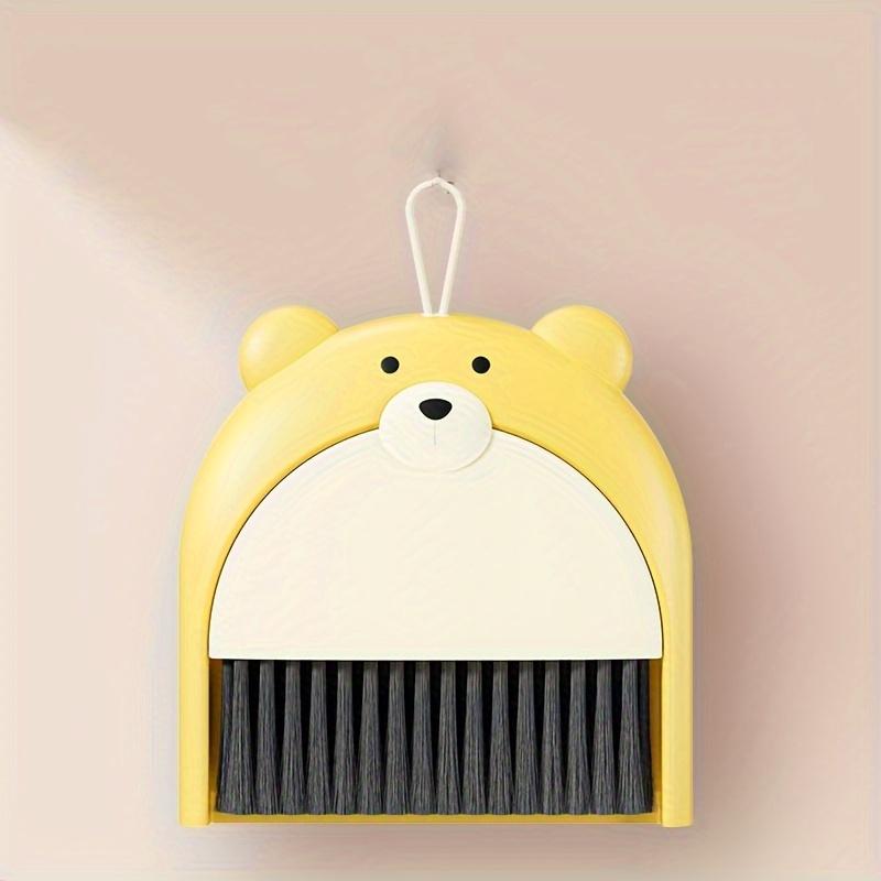 Cute Bear Mini Broom and Dustpan Set with Keyboard Cleaning Brush - Perfect for Desktop, Table Debris & Small Spaces жёлтый
Cute Bear Mini Broom and Dustpan Set with Keyboard Cleaning Brush - Perfect for Desktop, Table Debris & Small Spaces жёлтый