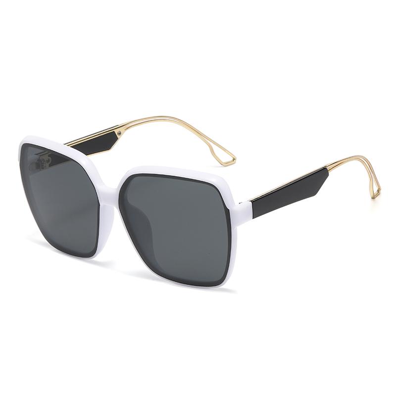 New Square Large Frame Sunglasses With Gradient Color For Women s Fashion Personality Outdoor Anti-ultraviolet JH9051 белый
New Square Large Frame Sunglasses With Gradient Color For Women s Fashion Personality Outdoor Anti-ultraviolet JH9051 белый