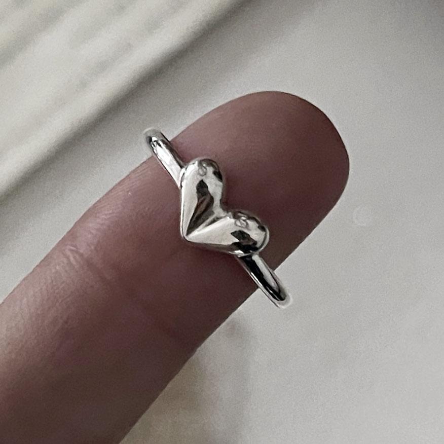 925 Sterling Silver Rings for Women Couple Minimalist Handmade Simple Hollow Heart Ring Party Jewelry Gift Prevent Allergy resizable
925 Sterling Silver Rings for Women Couple Minimalist Handmade Simple Hollow Heart Ring Party Jewelry Gift Prevent Allergy resizable