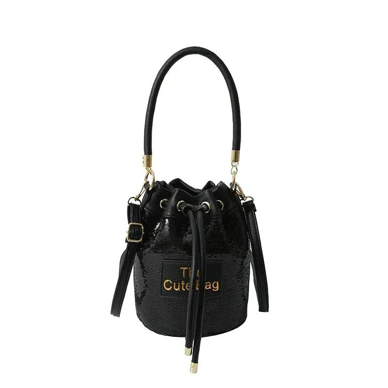 Женская сумка через плечо с пайетками, повседневная сумка на шнурке, модная молодежная сумка для вечеринок, высокое качество
Женская сумка через плечо с пайетками, повседневная сумка на шнурке, модная молодежная сумка для вечеринок, высокое качество