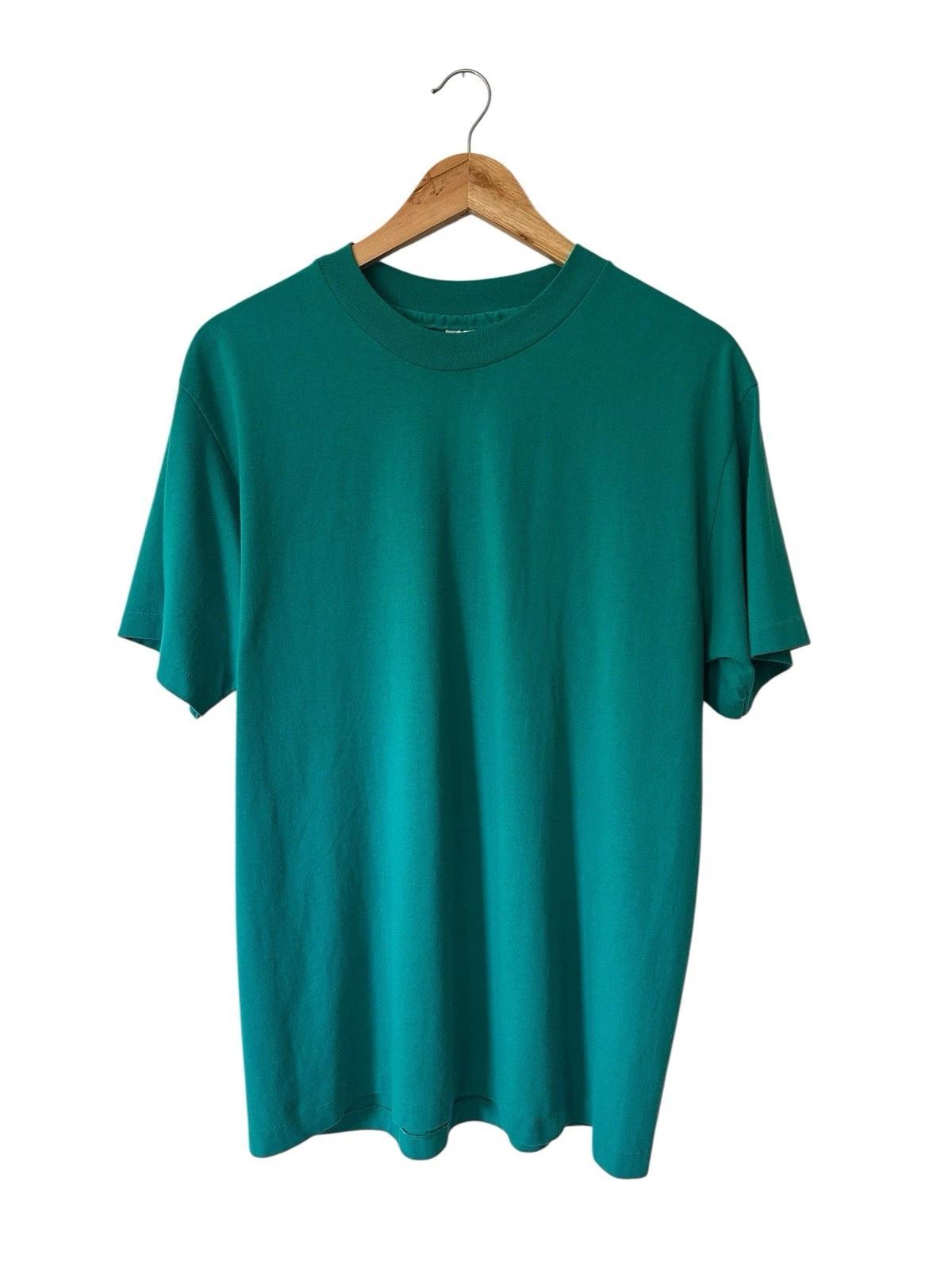 Vintage Hanes 50/50 Blank Blue T Shirt Men’s Large USA Single Stitch 90’s L
Vintage Hanes 50/50 Blank Blue T Shirt Men’s Large USA Single Stitch 90’s L