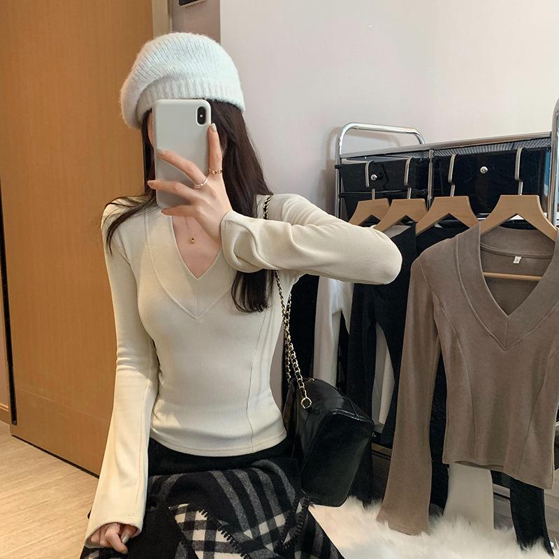 Popular High-Quality V-Neck Padded Shoulder Slimming Apricot Long Sleeve Women s Autumn/Winter T-Shirt S
Popular High-Quality V-Neck Padded Shoulder Slimming Apricot Long Sleeve Women s Autumn/Winter T-Shirt S