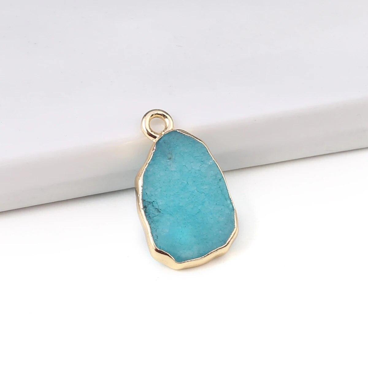 2 шт. небольшой кулон из натурального камня бирюза/обсидиан нерегулярный квадратный кулон для изготовления ювелирных изделий DIY серьги браслет аксессуар 20x12x2-3mm
2 шт. небольшой кулон из натурального камня бирюза/обсидиан нерегулярный квадратный кулон для изготовления ювелирных изделий DIY серьги браслет аксессуар 20x12x2-3mm