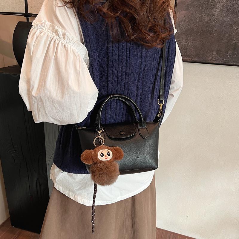 Slant portable cross 2025 casual Baihan new bag trend bag bag bag handbag version dumpling fashion 23*8*13
Slant portable cross 2025 casual Baihan new bag trend bag bag bag handbag version dumpling fashion 23*8*13