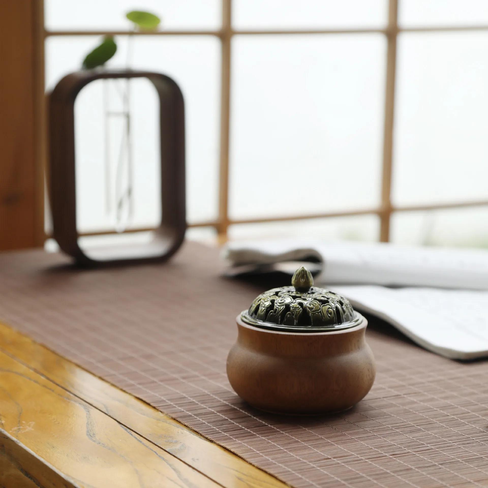 Walnut Wood Incense Burner Japanese-style Moxa & Sandalwood Aromatherapy Holder Home Use Smudging Tray for Zen Decor
Walnut Wood Incense Burner Japanese-style Moxa & Sandalwood Aromatherapy Holder Home Use Smudging Tray for Zen Decor