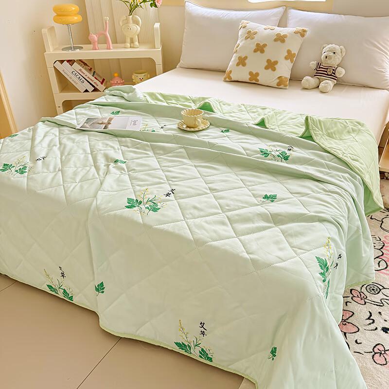 Walju Mugwort Summer Cooling Quilt
Walju Mugwort Summer Cooling Quilt
