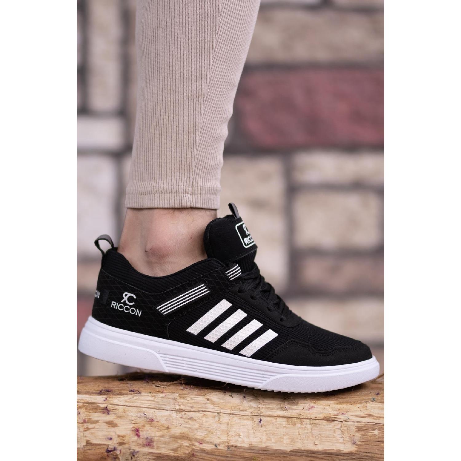 Мужские кроссовки 001222 Черный Белый 40
Мужские кроссовки 001222 Черный Белый 40