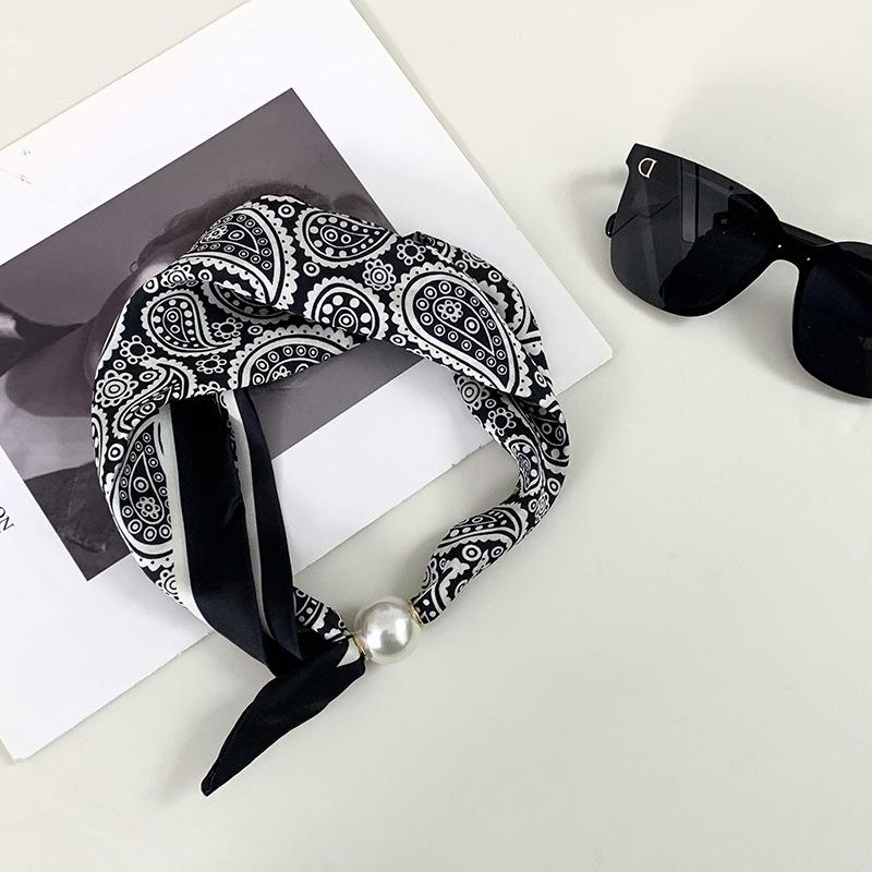 Silk scarf long strip high-end spring and summer new niche high-end pearl magnetic buckle necklace small scarf silk scarf
Silk scarf long strip high-end spring and summer new niche high-end pearl magnetic buckle necklace small scarf silk scarf