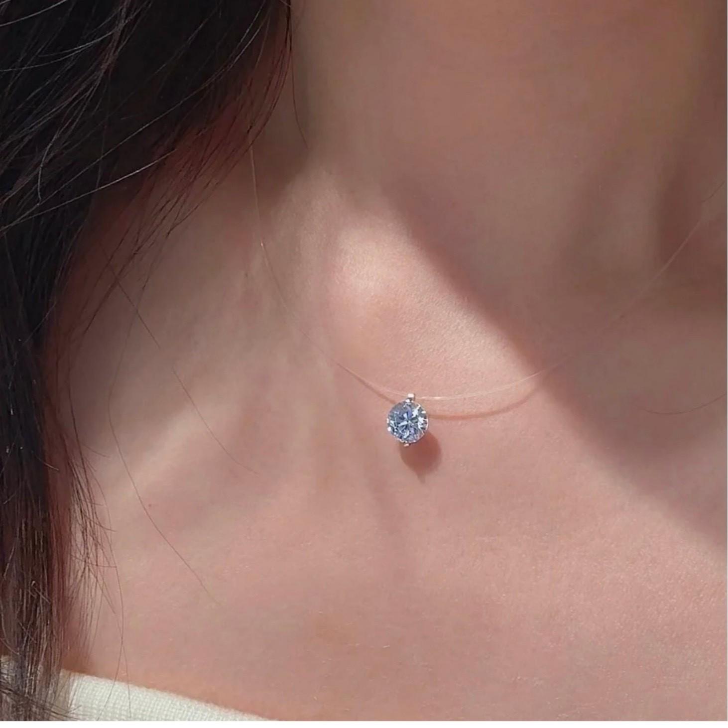 Ожерелье с подвеской в виде бриллианта-козявки в стиле Чжао Лусы: Роскошная женская ключичная цепочка 1 карат
Ожерелье с подвеской в виде бриллианта-козявки в стиле Чжао Лусы: Роскошная женская ключичная цепочка 1 карат