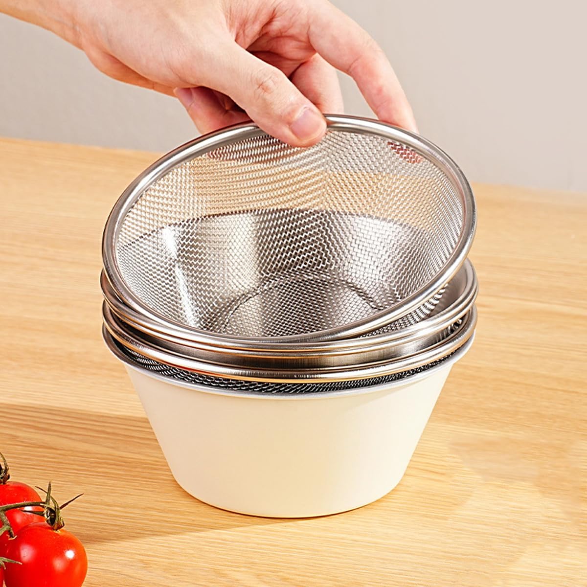 14cm Mini Strainer with Bowl 304 Stainless Steel Colander Mini Colander Bowl Set for Washing & Draining A
14cm Mini Strainer with Bowl 304 Stainless Steel Colander Mini Colander Bowl Set for Washing & Draining A