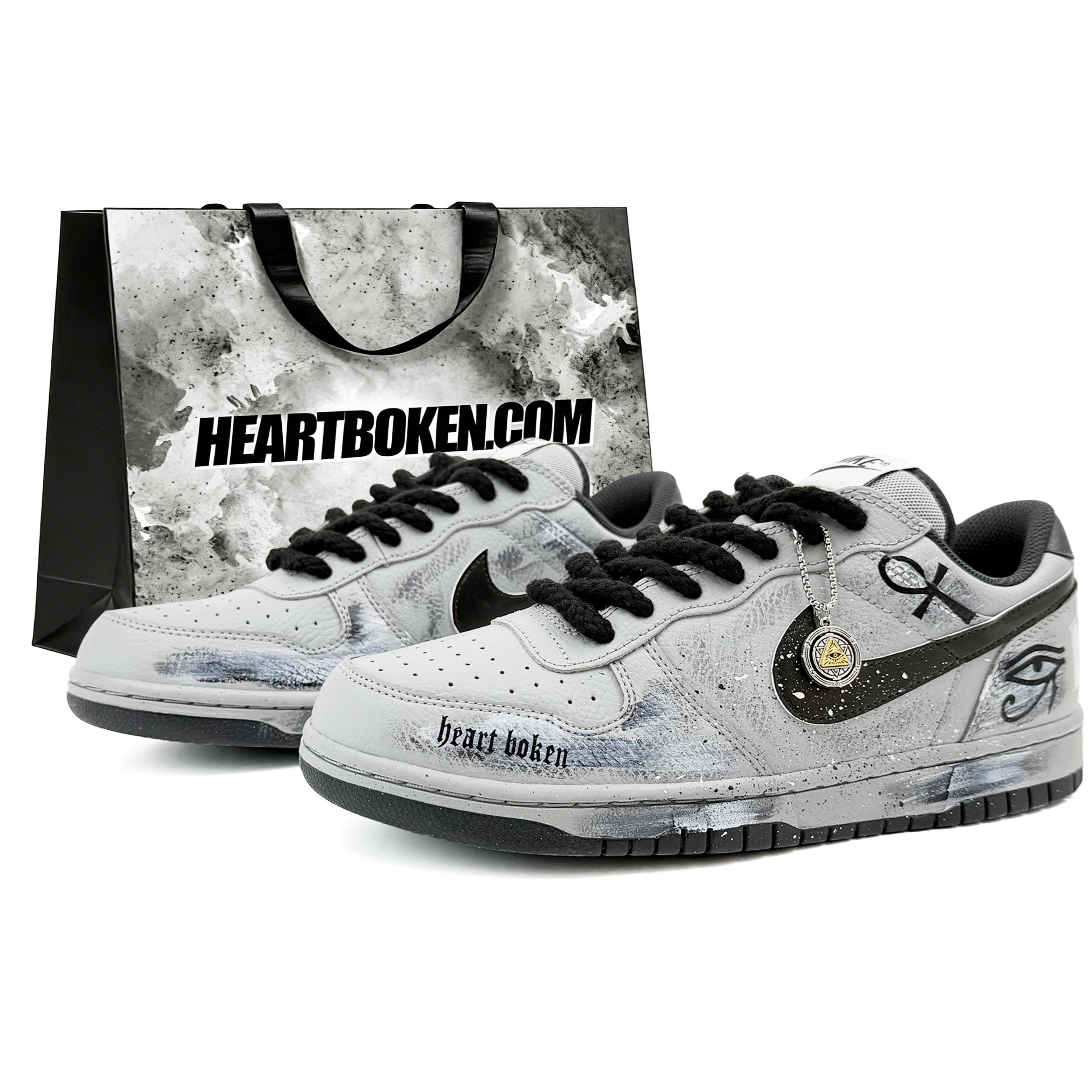 Nike Big Suixin, Eye Of God, Shopping Bag Cushioning Coverage Slip Resistant Low top Skateboard Shoes Men s Gray 355152-017(Team45-) 44
Nike Big Suixin, Eye Of God, Shopping Bag Cushioning Coverage Slip Resistant Low top Skateboard Shoes Men s Gray 355152-017(Team45-) 44