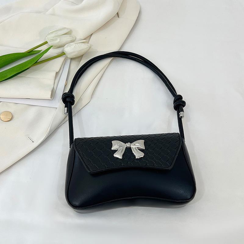 Advanced sense of foreign style small bag women s 2025 new versatile messenger bag fashion shoulder underarm bag method stick bag чёрный
Advanced sense of foreign style small bag women s 2025 new versatile messenger bag fashion shoulder underarm bag method stick bag чёрный