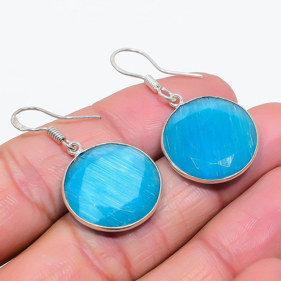 Blue Monalisa Gemstone Handmade 925 Sterling Silver Jewelry Earring 1.58 GK-6182
Blue Monalisa Gemstone Handmade 925 Sterling Silver Jewelry Earring 1.58 GK-6182