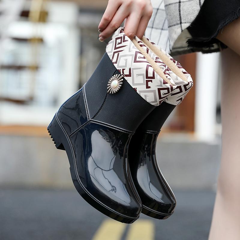 Модні дощові чоботи Жіночі вуличні водонепроникні протиковзкі робочі гумові черевики для кухні Зимові дощові чоботи нового стилю 41
Модні дощові чоботи Жіночі вуличні водонепроникні протиковзкі робочі гумові черевики для кухні Зимові дощові чоботи нового стилю 41