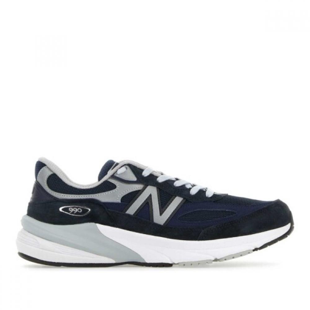 New Balance Sneakers M990nv6 Eclipse US10.5 
New Balance Sneakers M990nv6 Eclipse US10.5