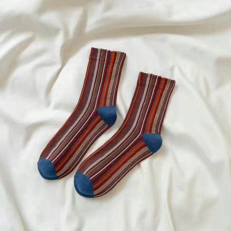 Women s Retro Ethnic Style Color Block Striped Mid-Calf Socks for Spring and Autumn вина червоного кольору
Women s Retro Ethnic Style Color Block Striped Mid-Calf Socks for Spring and Autumn вина червоного кольору