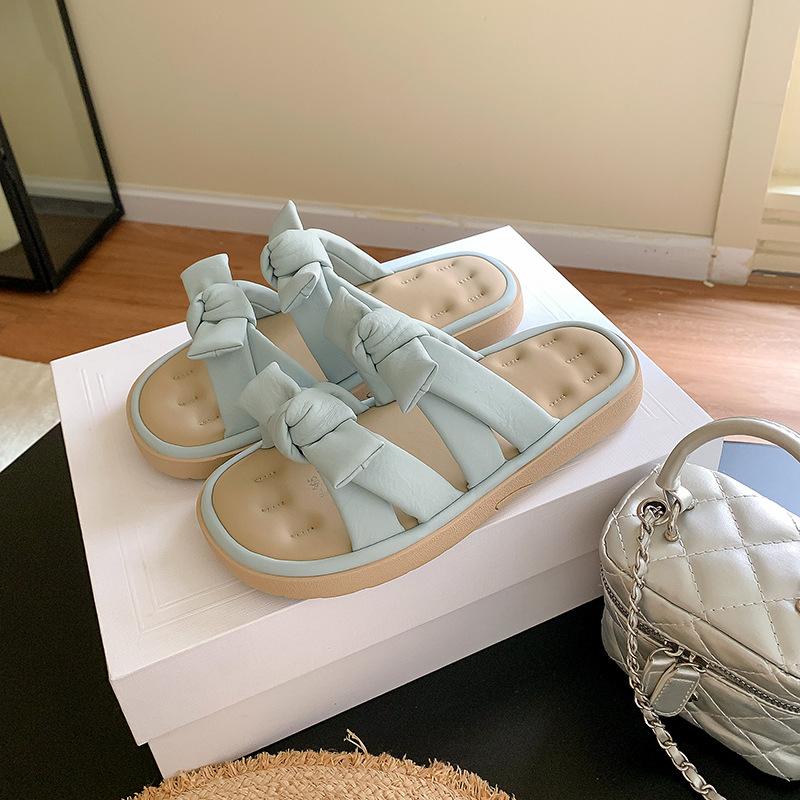 Stepping on shit soft-soled slippers women s summer wear 2025 summer new flat-bottomed versatile casual bow one-word drag 35
Stepping on shit soft-soled slippers women s summer wear 2025 summer new flat-bottomed versatile casual bow one-word drag 35