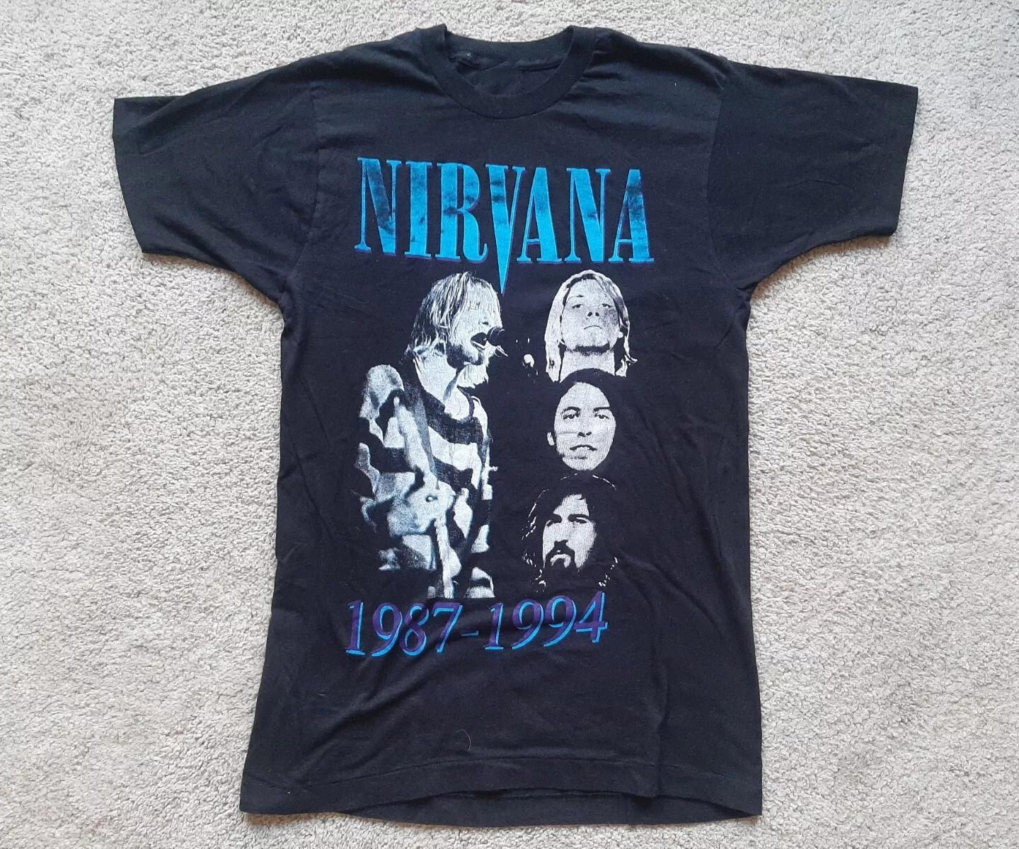 26 NIRVANA Vintage 90s T Shirt Tour Black Size S M L 2345XL DO279 Unisex T-Shirt M
26 NIRVANA Vintage 90s T Shirt Tour Black Size S M L 2345XL DO279 Unisex T-Shirt M