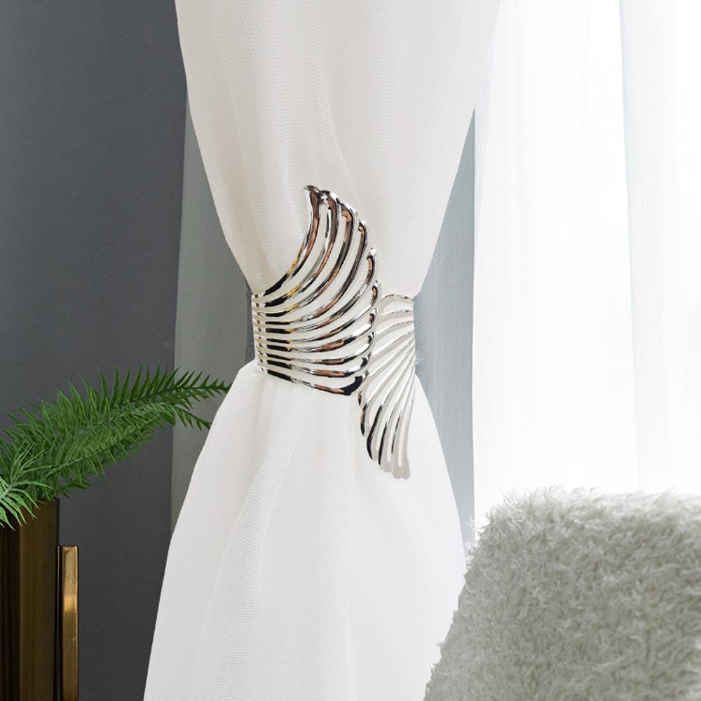 Регулируемая пряжка для штор Металлический браслет Новый зажим для штор Ремешок серебряный
Регулируемая пряжка для штор Металлический браслет Новый зажим для штор Ремешок серебряный