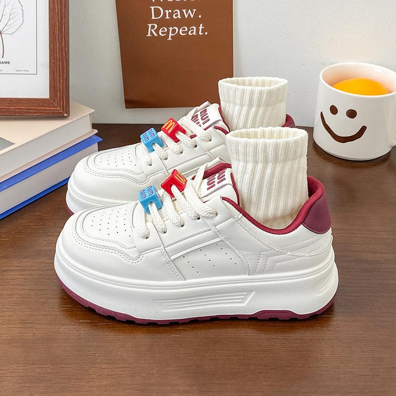 Versatile platform white shoes women s spring new lightweight heightening casual board shoes 40 красный
Versatile platform white shoes women s spring new lightweight heightening casual board shoes 40 красный