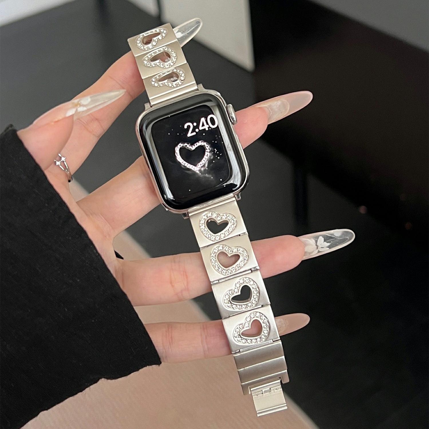 Hollow Heart Metal Strap for Apple Watch Series 10 42mm/9 8 7 41mm/SE (2023) SE (2022) SE 6 5 4 40mm/3 2 1 38mm Starlight
Hollow Heart Metal Strap for Apple Watch Series 10 42mm/9 8 7 41mm/SE (2023) SE (2022) SE 6 5 4 40mm/3 2 1 38mm Starlight