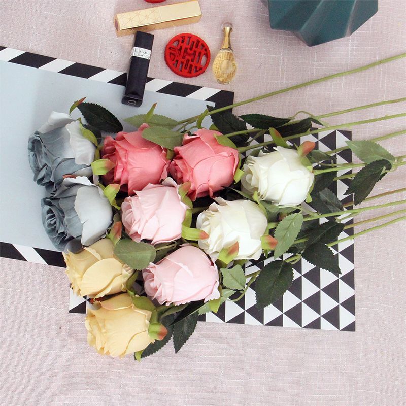 Имитация цветка розы, украшение для дома, украшение для гостиной, сухоцветы, болгарский обеденный стол, высококачественный светильник, роскошное украшение, искусственный цветок 10 sticks
Имитация цветка розы, украшение для дома, украшение для гостиной, сухоцветы, болгарский обеденный стол, высококачественный светильник, роскошное украшение, искусственный цветок 10 sticks