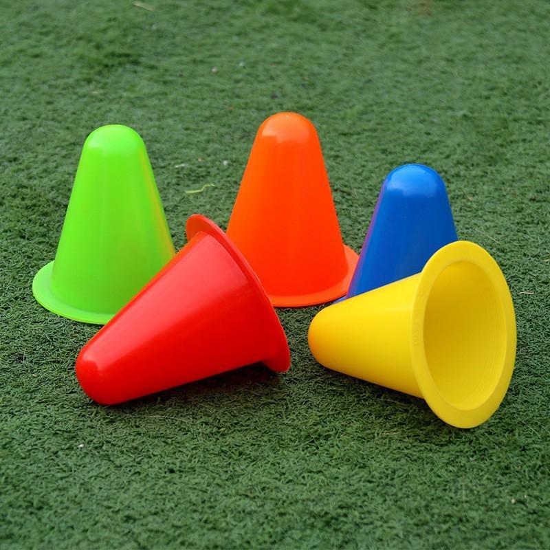 8cm Roller & Ice Skating Training Cones for Slalom and Football Obstacle Courses 10 pieces
8cm Roller & Ice Skating Training Cones for Slalom and Football Obstacle Courses 10 pieces