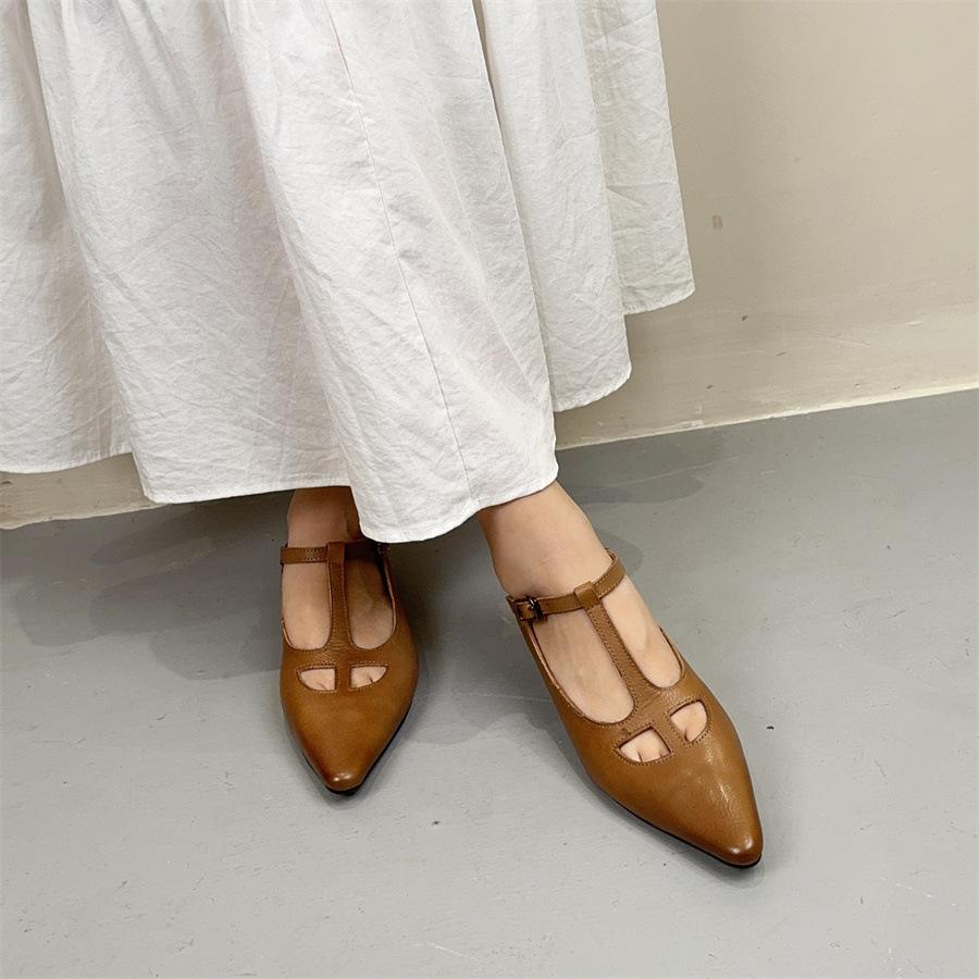 Johnature Belt Buckle Pointed Toe Shallow Women s Shoes Retro Genuine Leather Soft Soled Flat Shoes 40 кавовий
Johnature Belt Buckle Pointed Toe Shallow Women s Shoes Retro Genuine Leather Soft Soled Flat Shoes 40 кавовий
