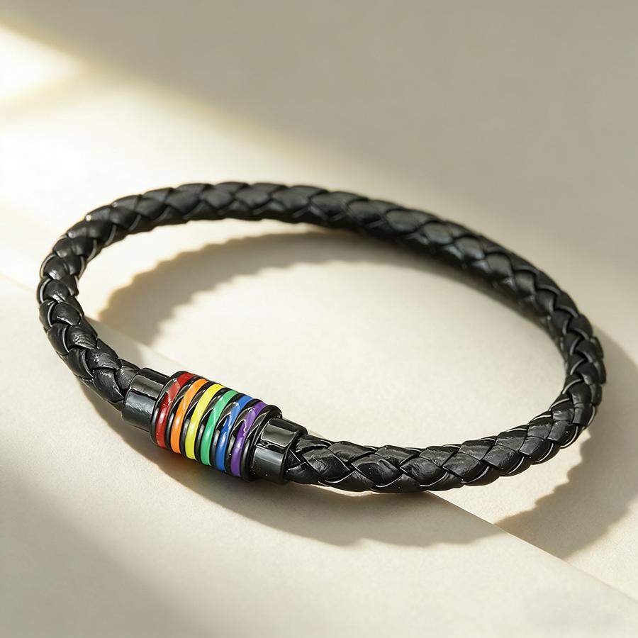 Minimalist Leather Bracelet For Men 3 Colors Available Skin Friendly Without Deformation Sports Cool Riding Wrist Accessories чорний
Minimalist Leather Bracelet For Men 3 Colors Available Skin Friendly Without Deformation Sports Cool Riding Wrist Accessories чорний