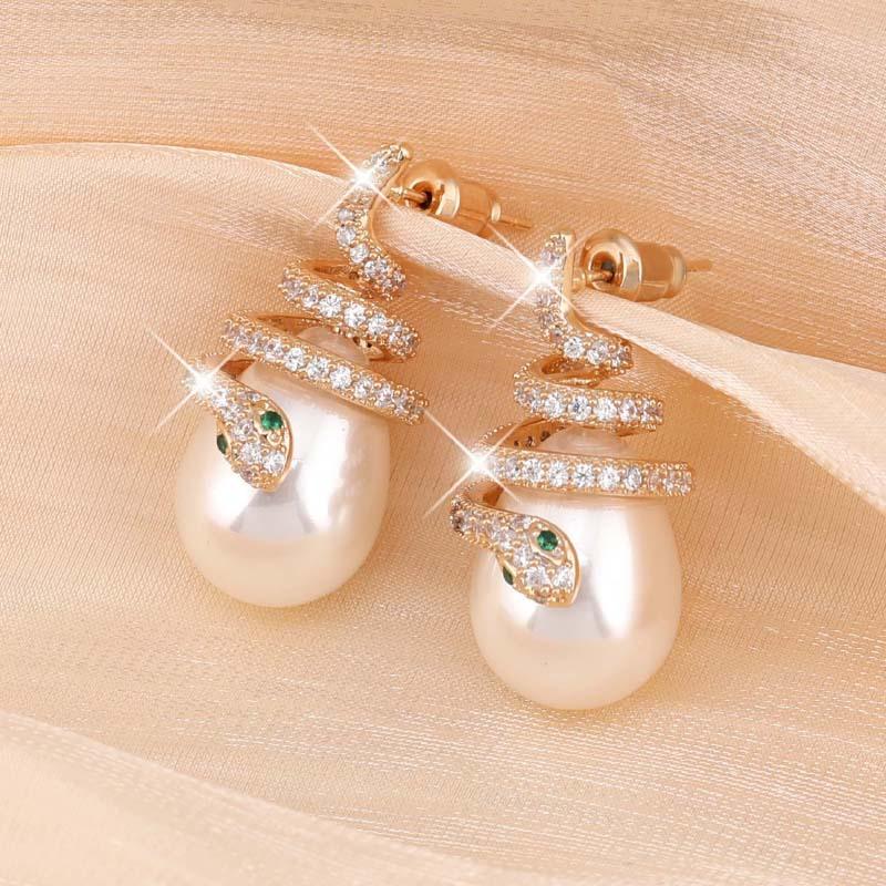 Fashionable, Creative, Winding, Curved, Cute Little Snake Earrings, Internet Famous Temperament, Spirit Snake Earrings
Fashionable, Creative, Winding, Curved, Cute Little Snake Earrings, Internet Famous Temperament, Spirit Snake Earrings